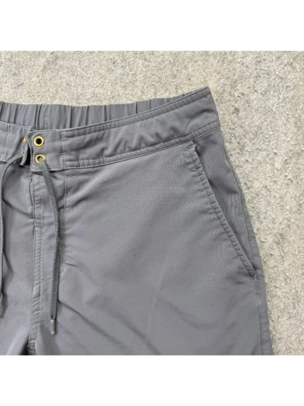 Ten Thousand Foundation Shorts Men L Gray 7